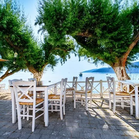 Villa μαρία 3 *