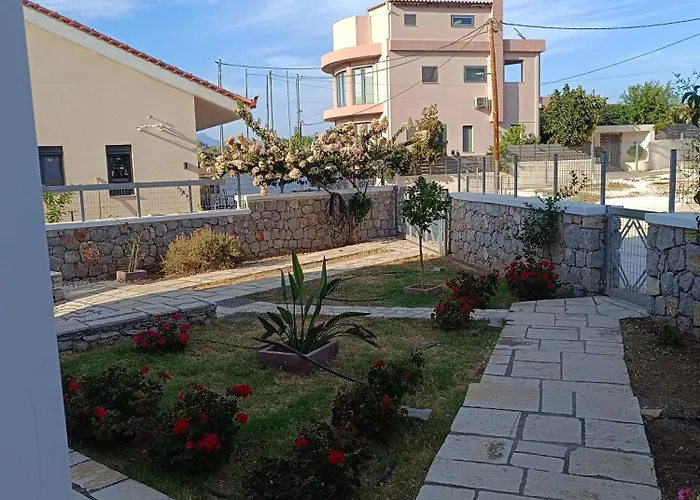 Villa μαρία 3 *